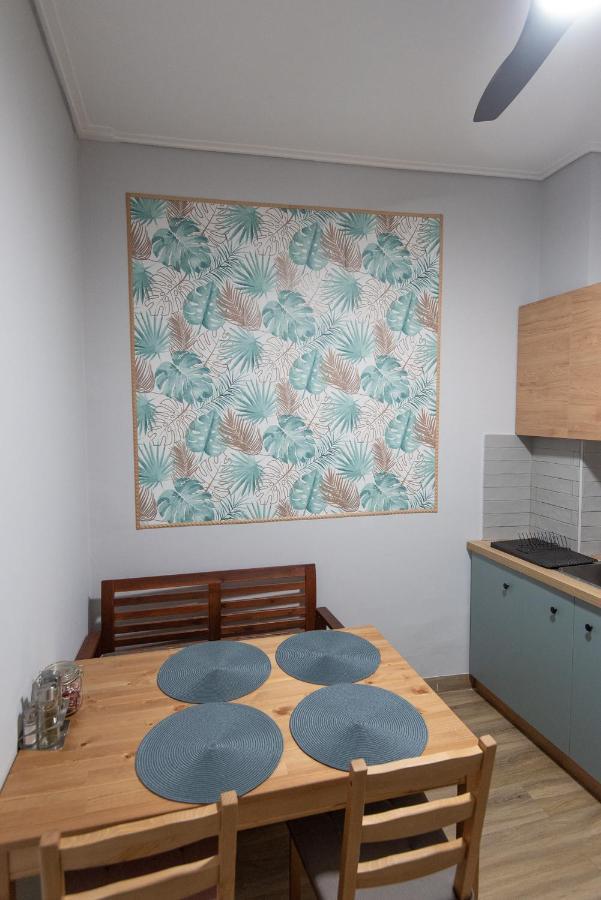 Blue Tourmaline Downtown Flat Apartment Каламата Екстериор снимка