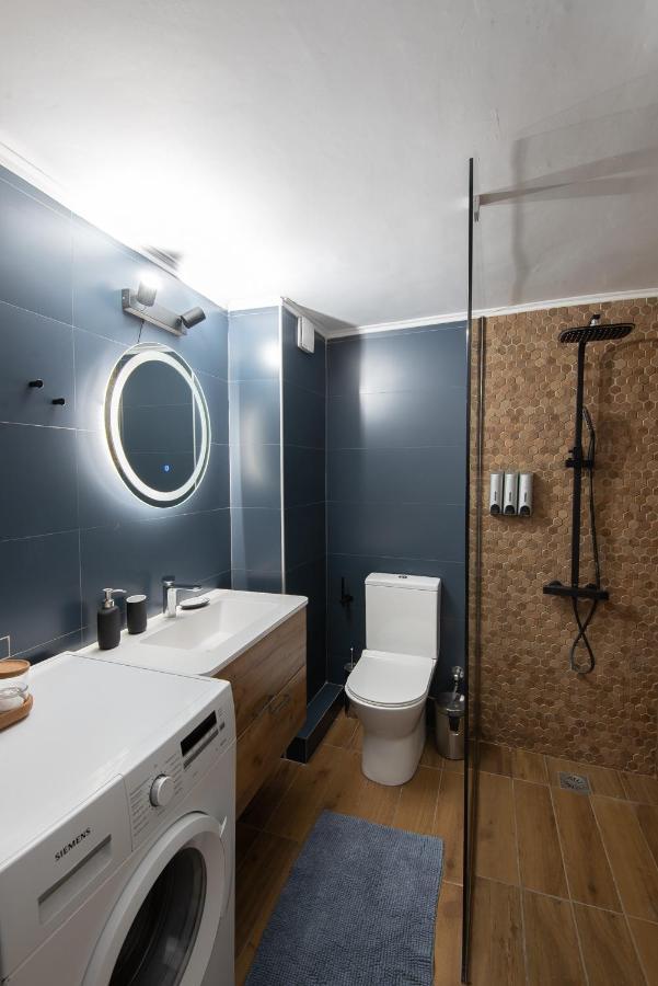 Blue Tourmaline Downtown Flat Apartment Каламата Екстериор снимка