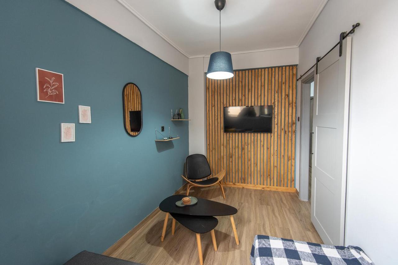 Blue Tourmaline Downtown Flat Apartment Каламата Екстериор снимка
